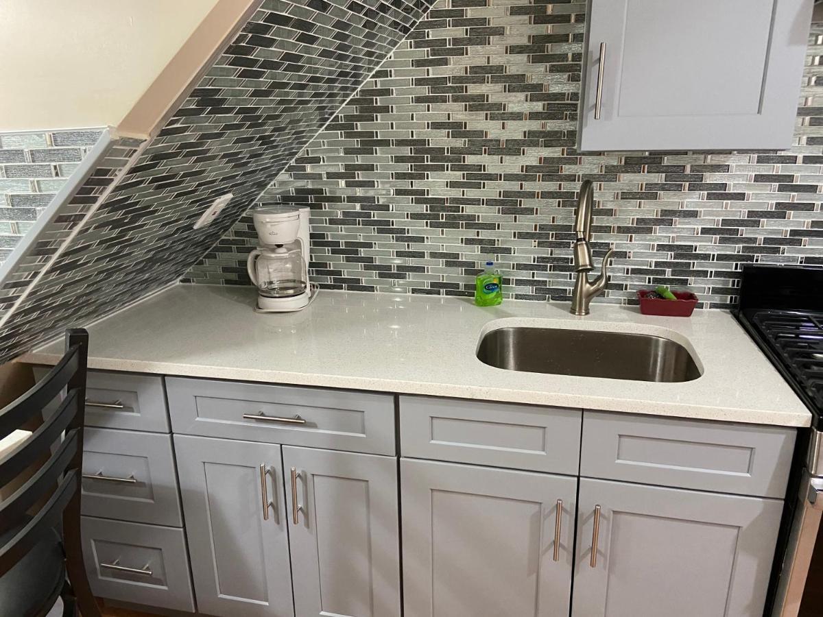 Affordable Room In Queens ニューヨーク エクステリア 写真